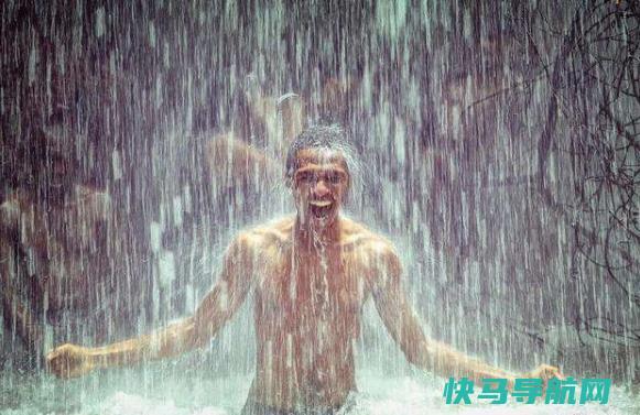 什么时候开始洗冷水澡最好？男女洗冷水澡的好处和坏处